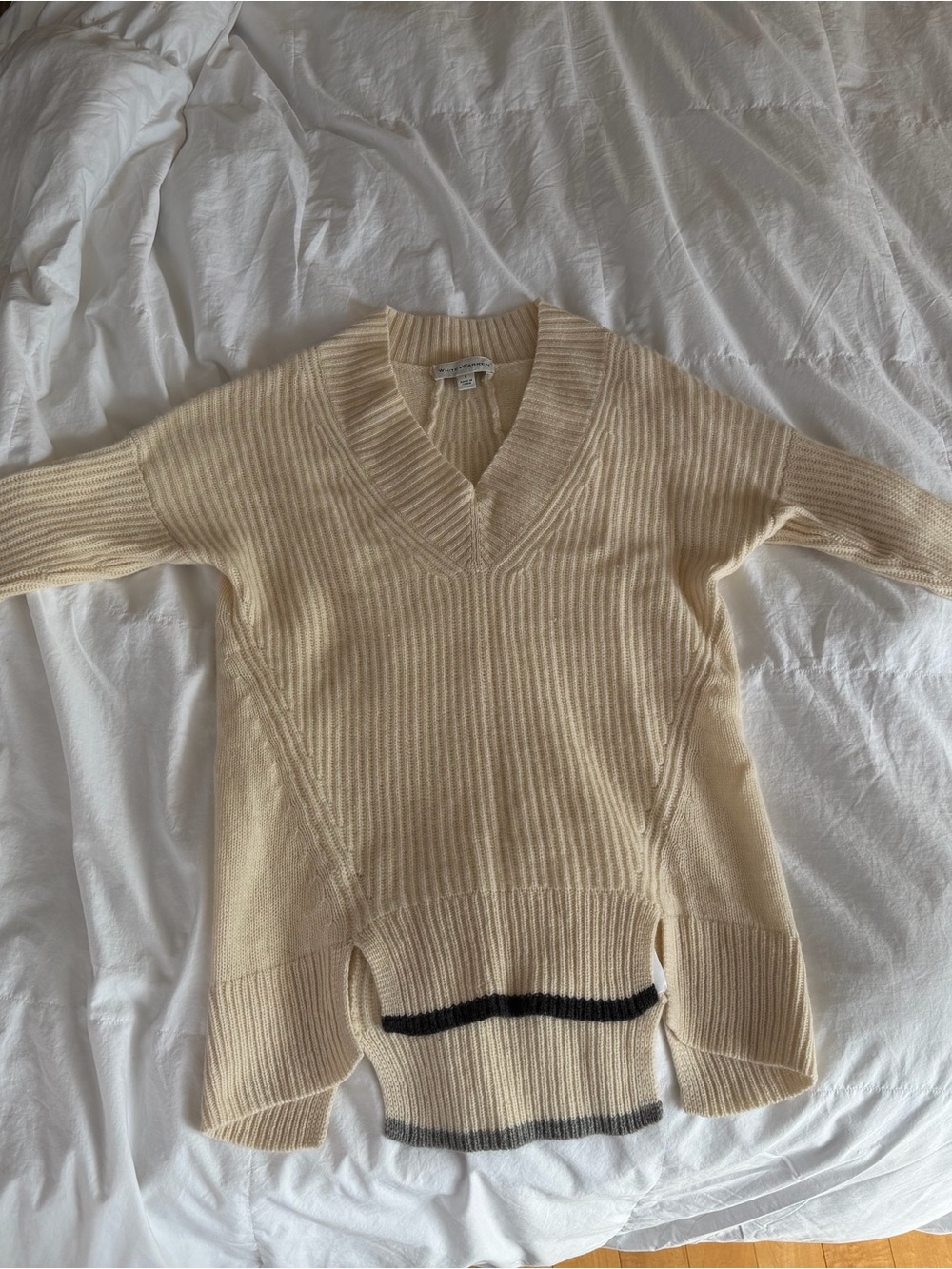White + Warren Cream Ribbed Cashmere Sweater